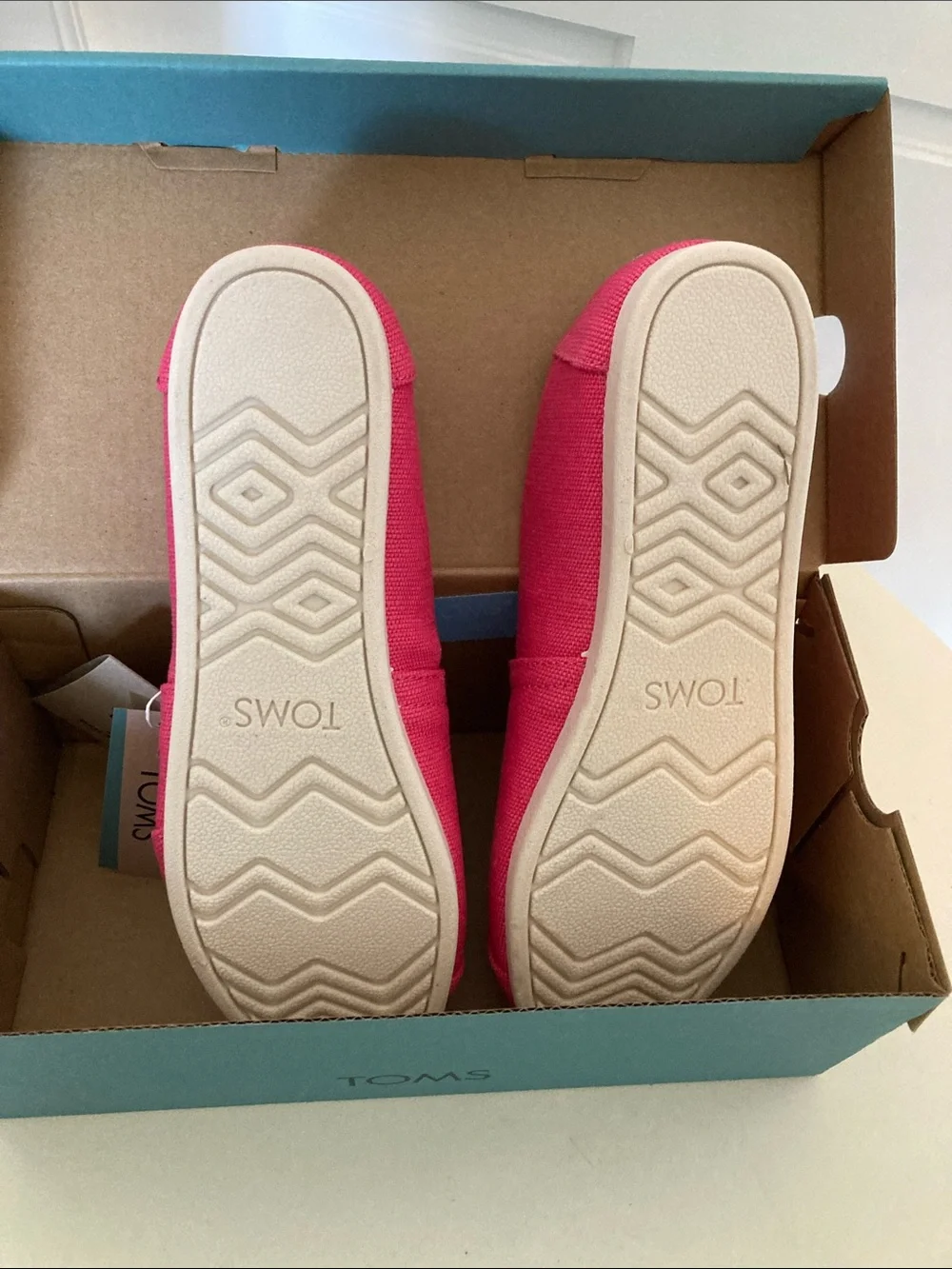Women's TOMS Slip-On Canvas Alpargata Classic Shoes NIB